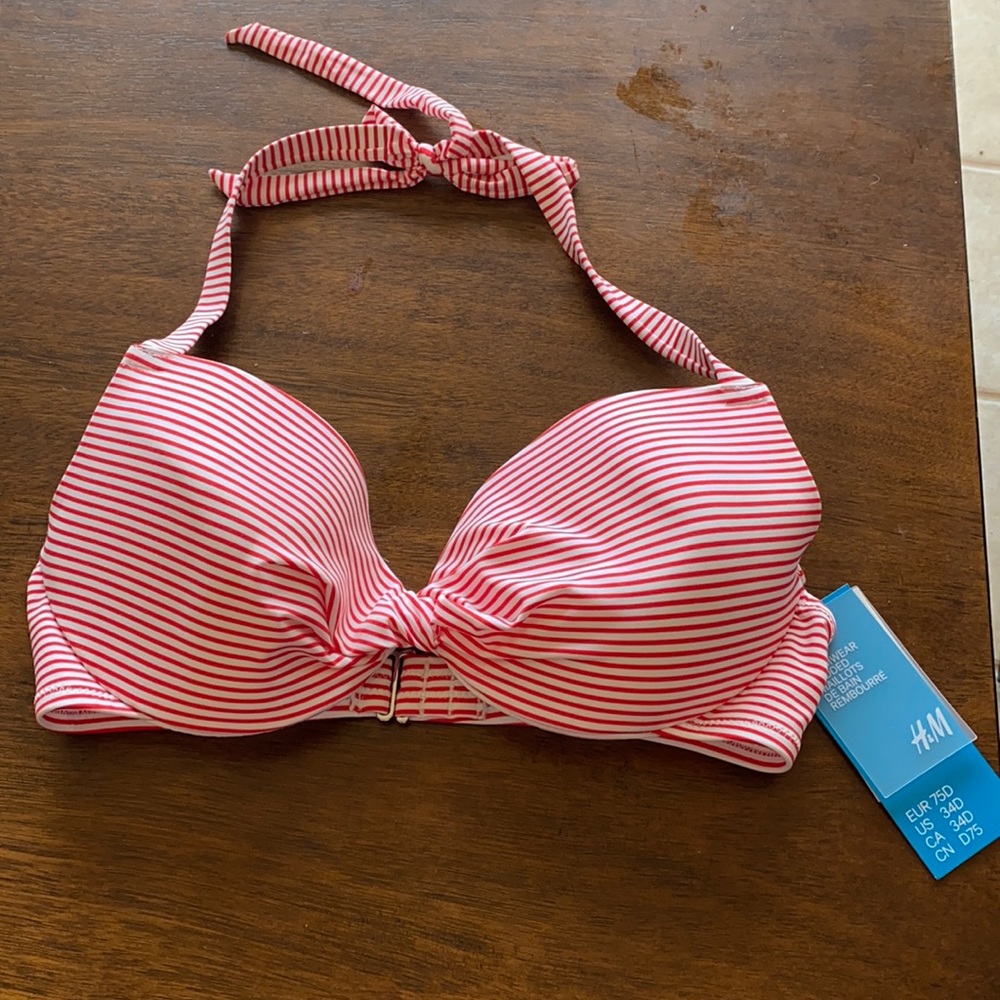 Red and white stripe H&M bikini top